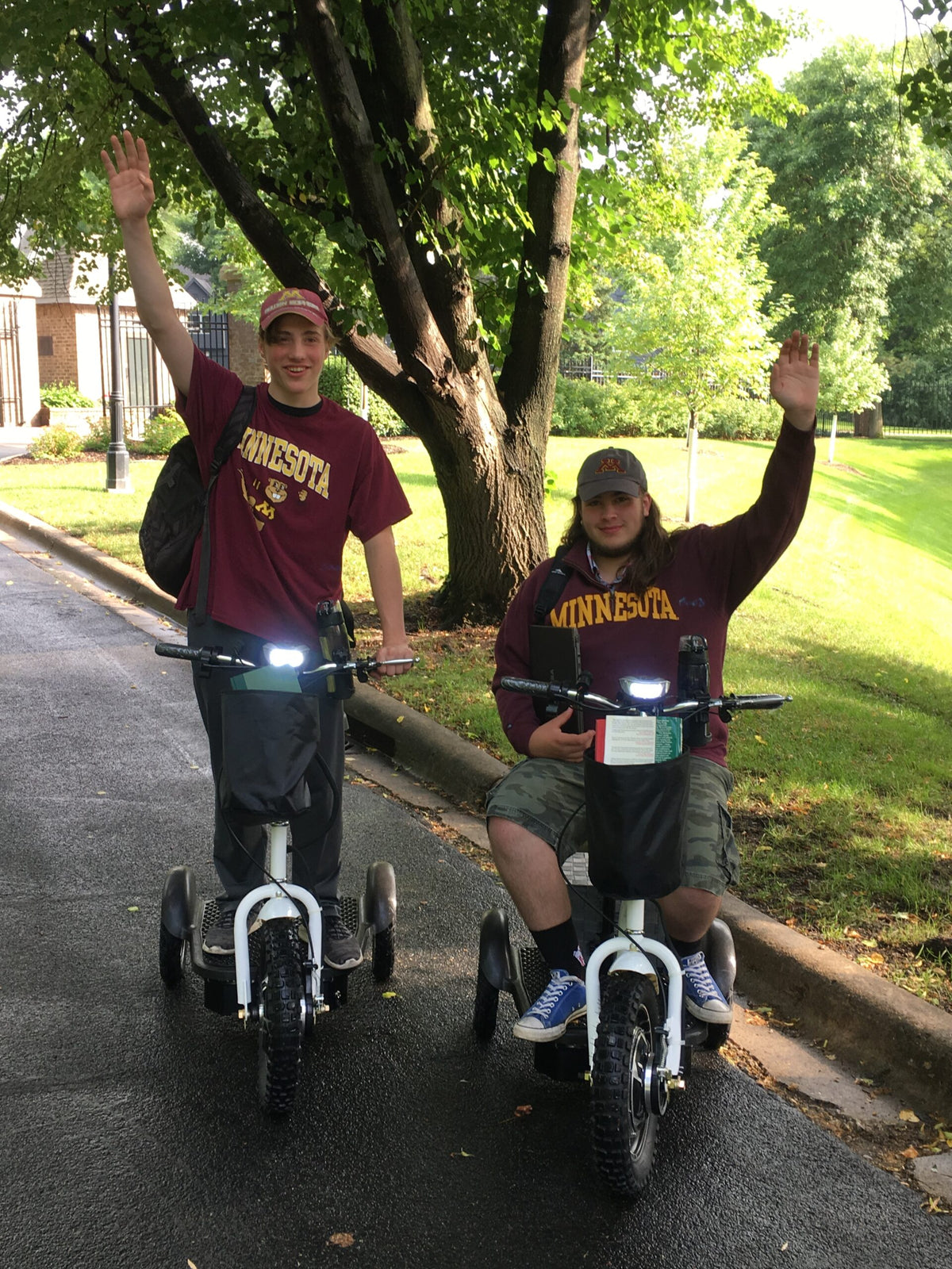 Roma E Mobile Euro Scooter-2025 MODEL Free local pick up and delivery options in Minnesota & Florida  Interest Free financing available.