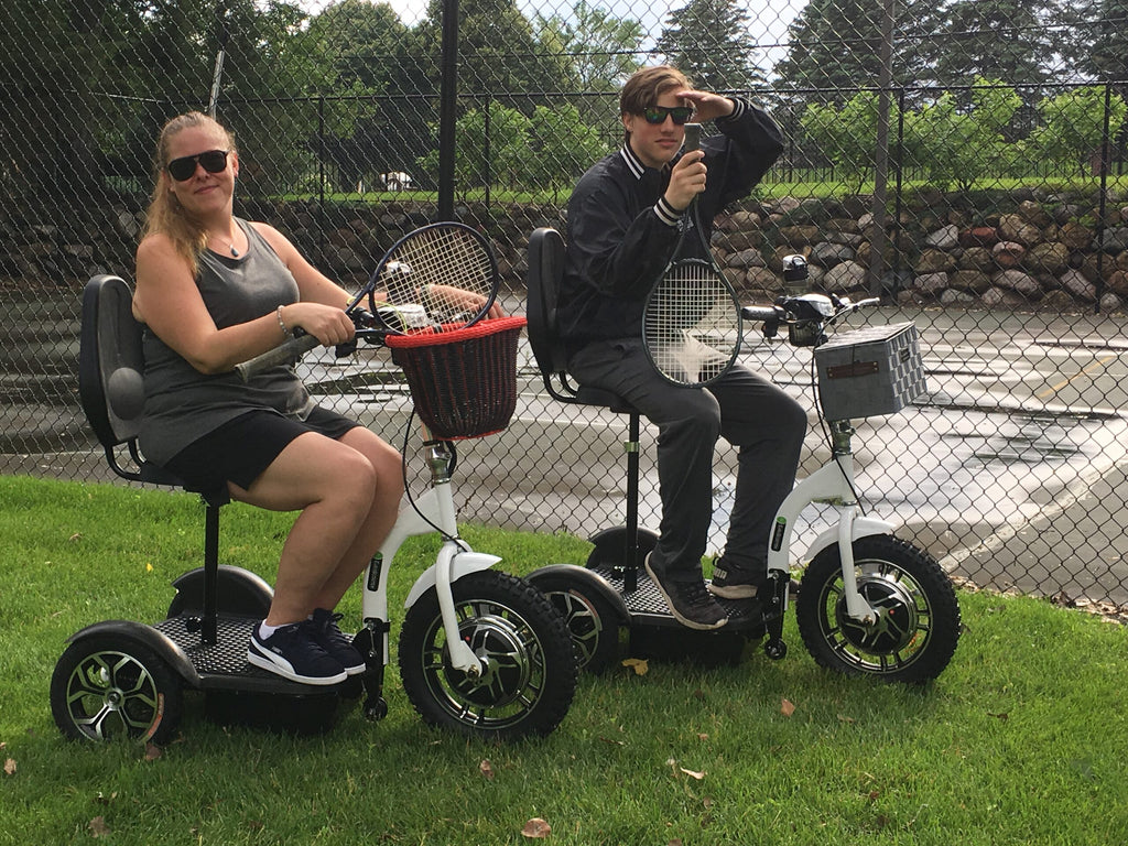Roma E Mobile Euro Scooter-2025 MODEL Free local pick up and delivery options in Minnesota & Florida  Interest Free financing available.