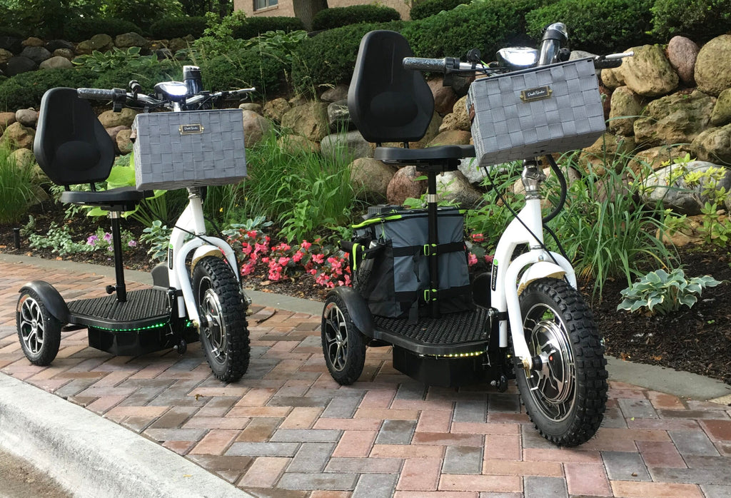 Roma E Mobile Euro Scooter-2025 MODEL Free local pick up and delivery options in Minnesota & Florida  Interest Free financing available.
