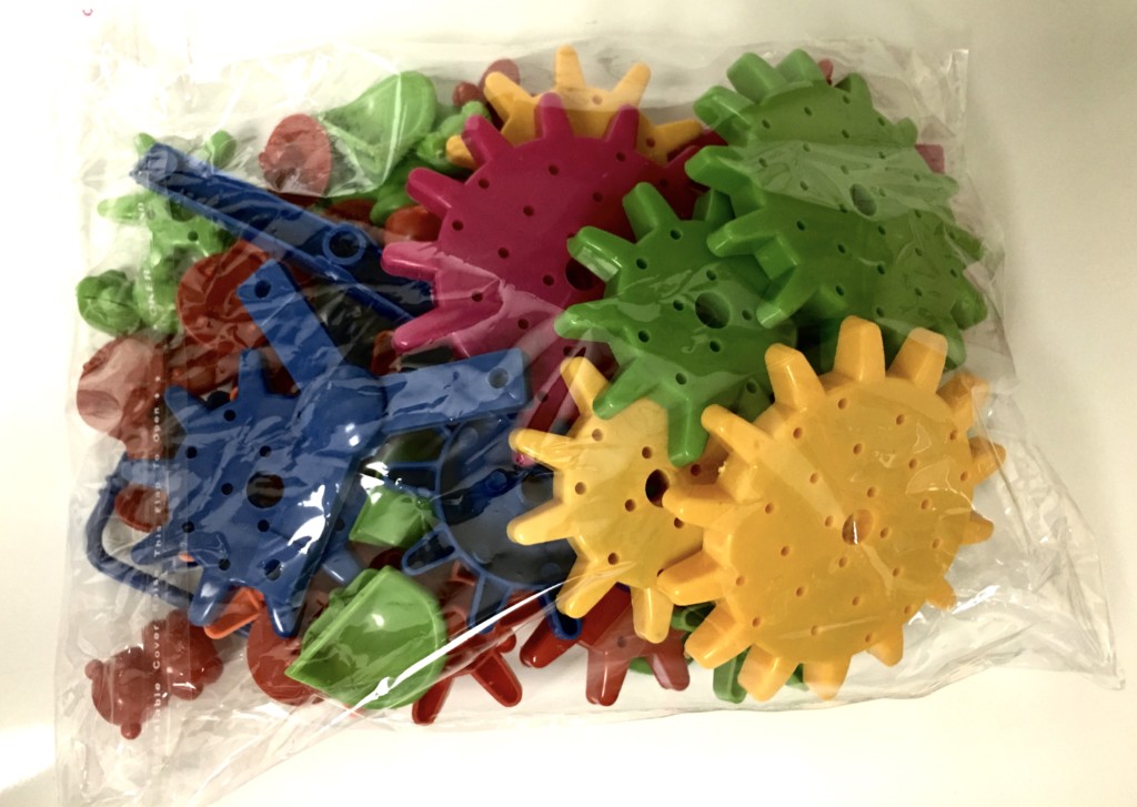 Funny Gears expand your set -  Gears, Gear Pins and full Playground